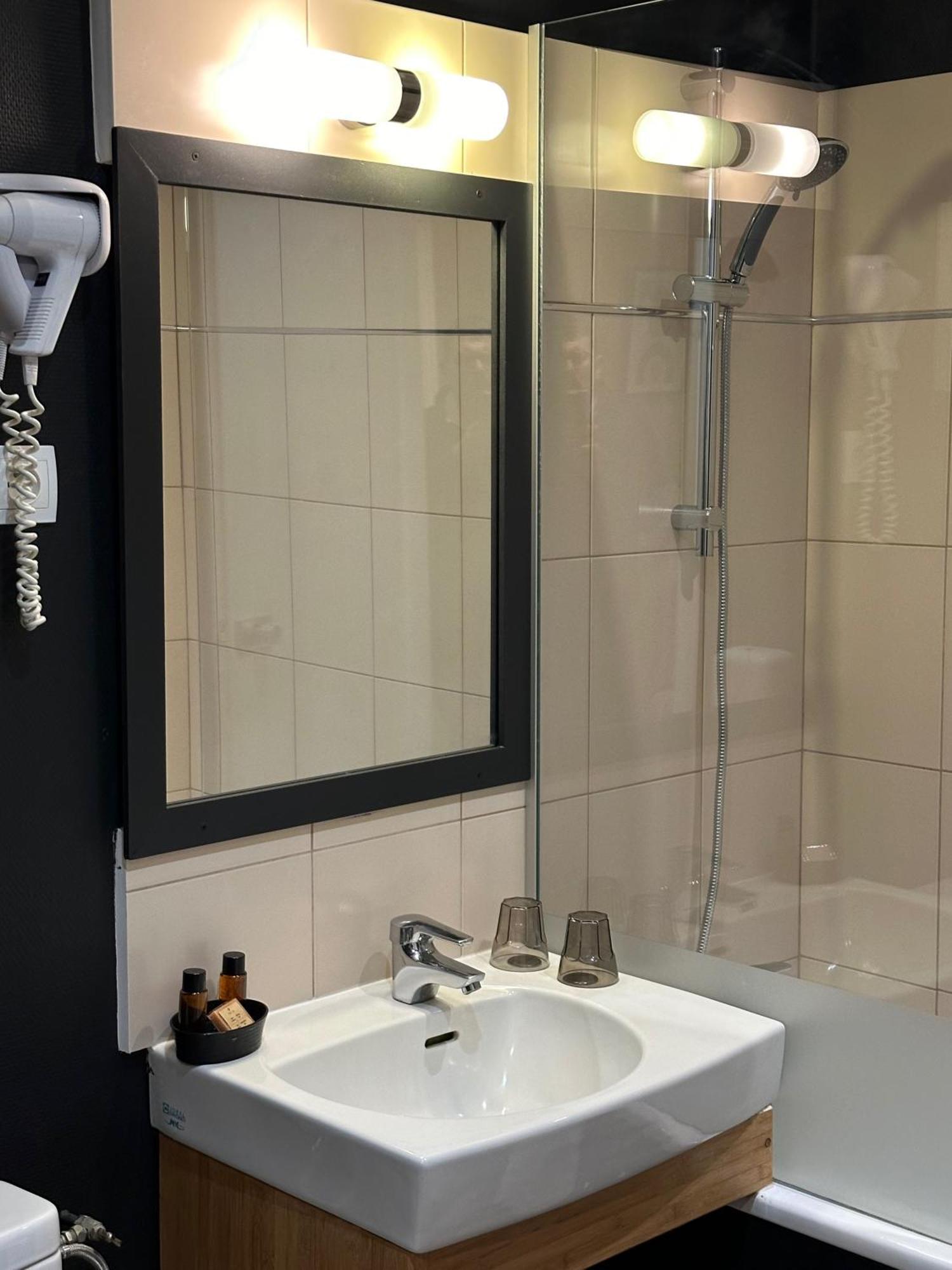 Hotel-Spa-Piscine Le Petit Castel Beuzeville-Honfleur エクステリア 写真