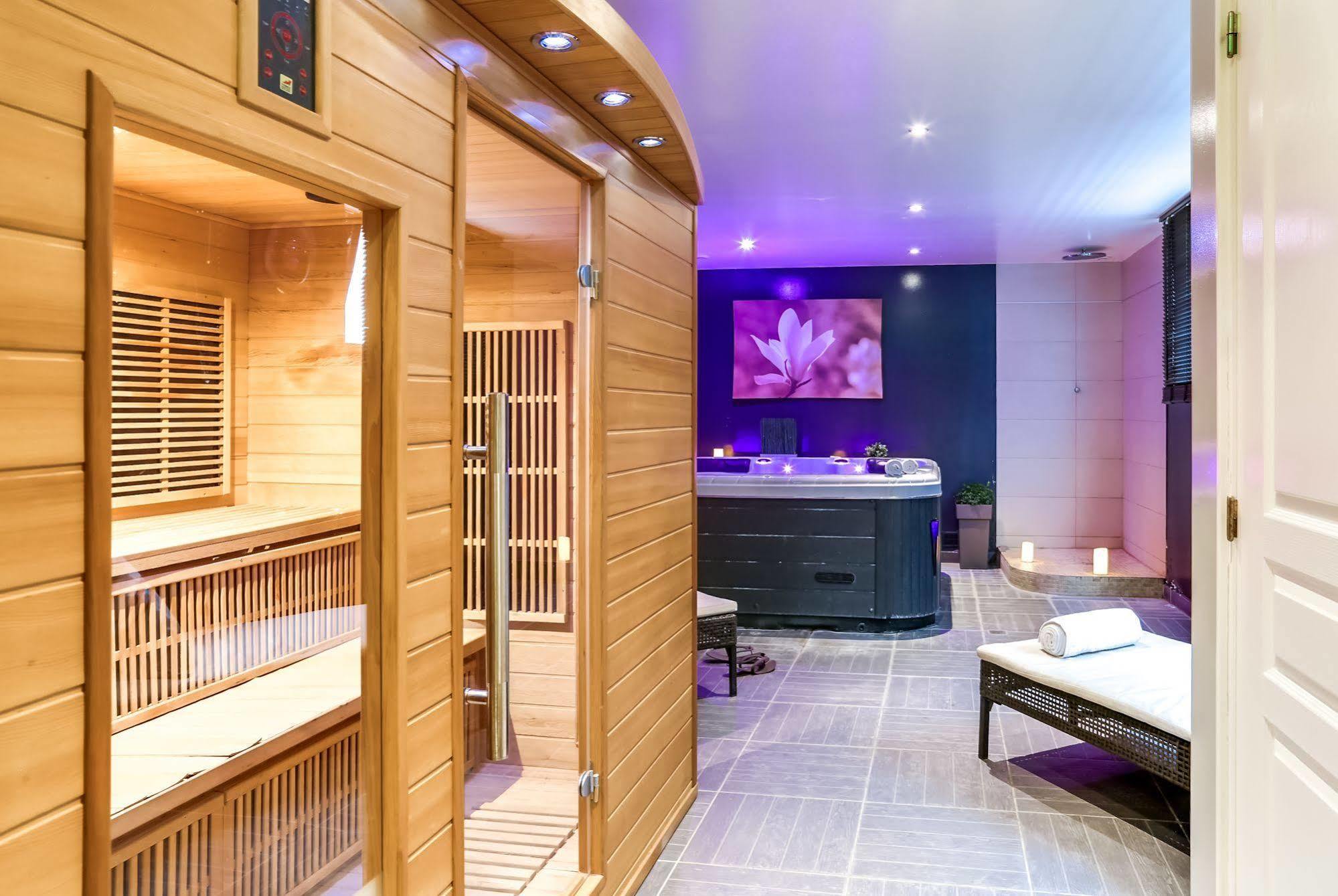 Hotel-Spa-Piscine Le Petit Castel Beuzeville-Honfleur エクステリア 写真