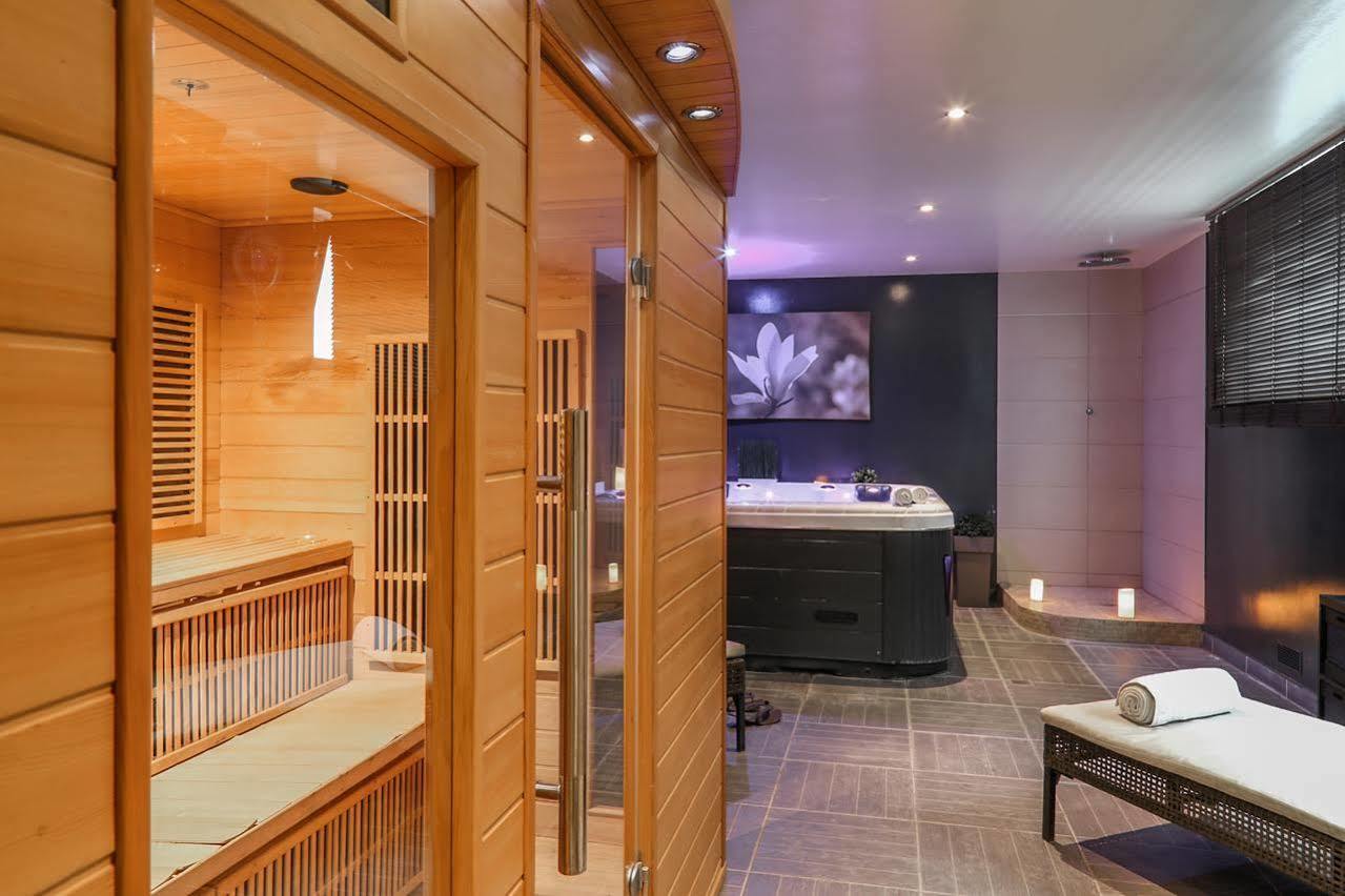 Hotel-Spa-Piscine Le Petit Castel Beuzeville-Honfleur エクステリア 写真